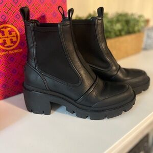 Tory Burch Chelsea Lug Ankle Boot
